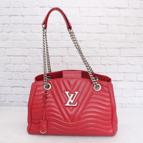 Louis Vuitton New Wave Chain Tote Red Leather Shoulder Purse A4057 - Picture 1 of 11